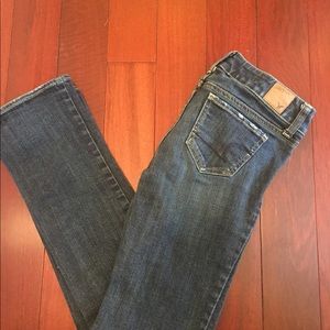 ⭐️American Eagle Jeans EUC⭐️ Make an offer